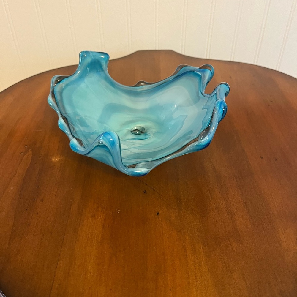 Vintage murano style art glass bowl, opalescent blue color - Picture 7 of 9
